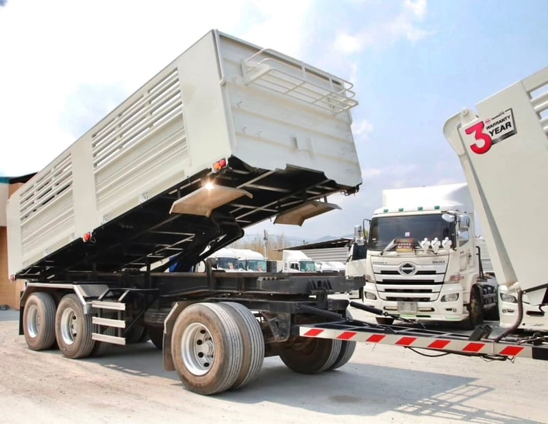 สิบล้อดั้มพ์ HINO  FM1A 344 แรง ปี 2560(2539,3778)