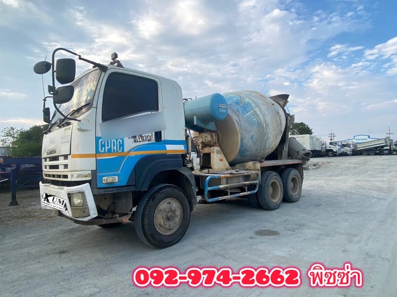 สิบล้อโม่ปูน ISUZU FXZ 320 แรงปี 57(1762)