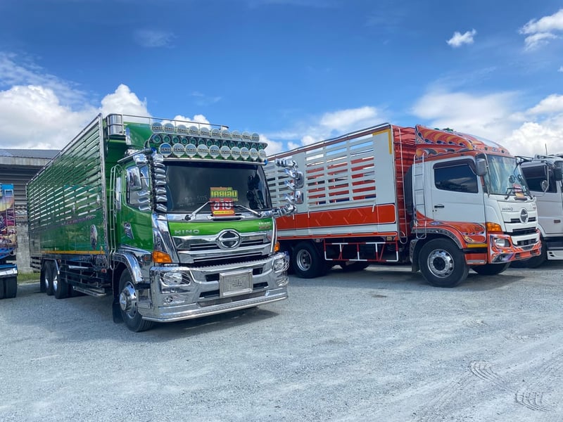 สิบล้อคอก HINO FL8J 260 แรง ปี 66(5115)