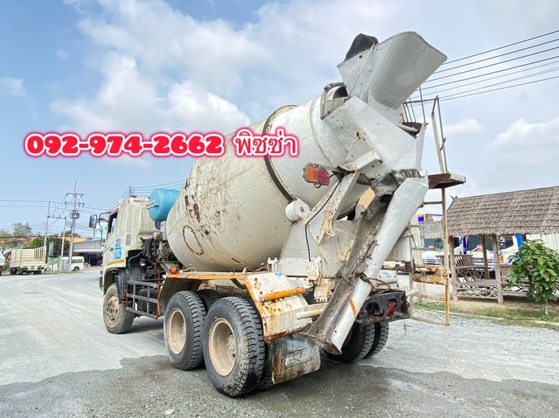 สิบล้อโม่ปูน HINO  FM1A 330 แรงปี 56(9081)