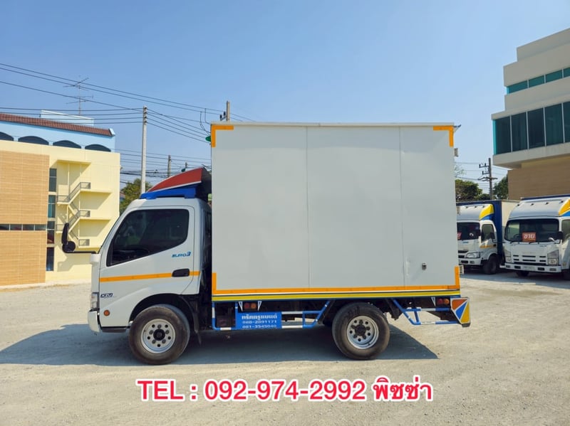  สี่ล้อตู้ HINO XZU 136 แรง ปี 2563(637)