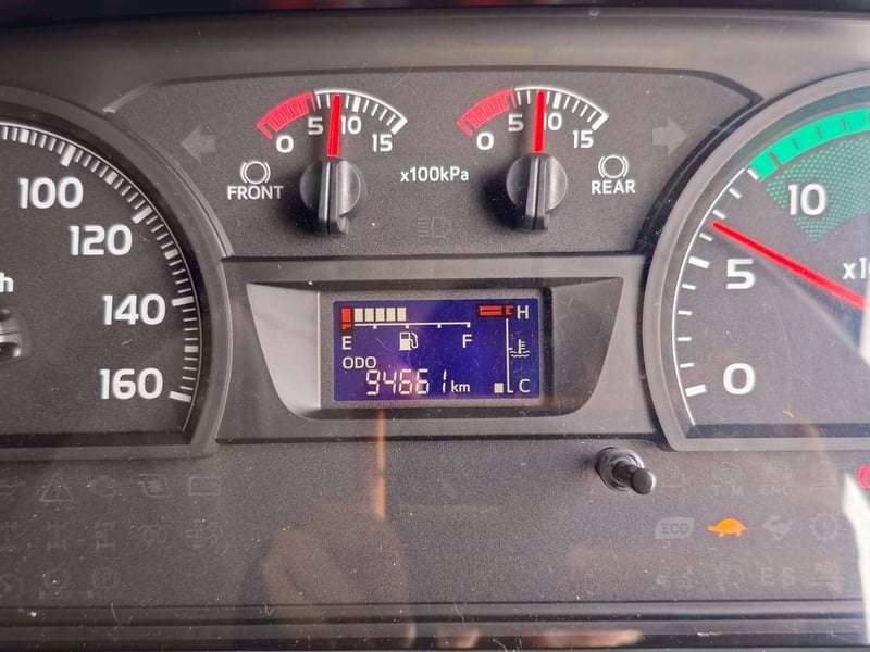 สิบล้อดั้มพ์ HINO VICTOR 500 344 แรงม้า ปี 66 +หางดั้มพ์ สามเพลา อู่ธนาสิน ปี 66(7371)(9338)