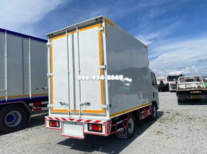 สี่ล้อตู้ ISUZU NLR 130 แรง ปี 2565 (3710)