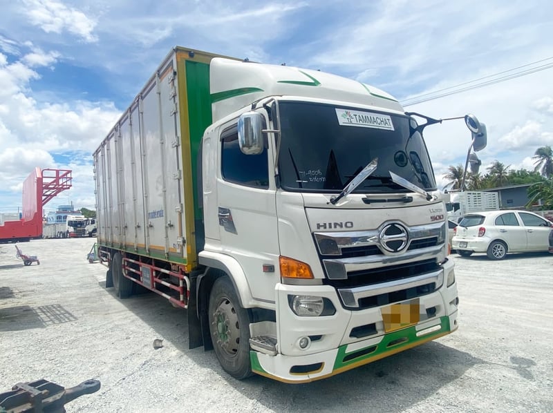 💥ถึงลานแล้ว HINO FG8J 240 แรง ปี 59 (9005) 💥ถึงลานแล้ว HINO FG8J 240 แรง ปี 59 (9005)