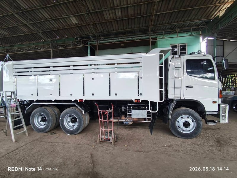 สิบล้อดั้มพ่วง HINO FM1A 344 แรงปี 56 สิบล้อดั้มพ่วง HINO FM1A 344 แรงปี 56