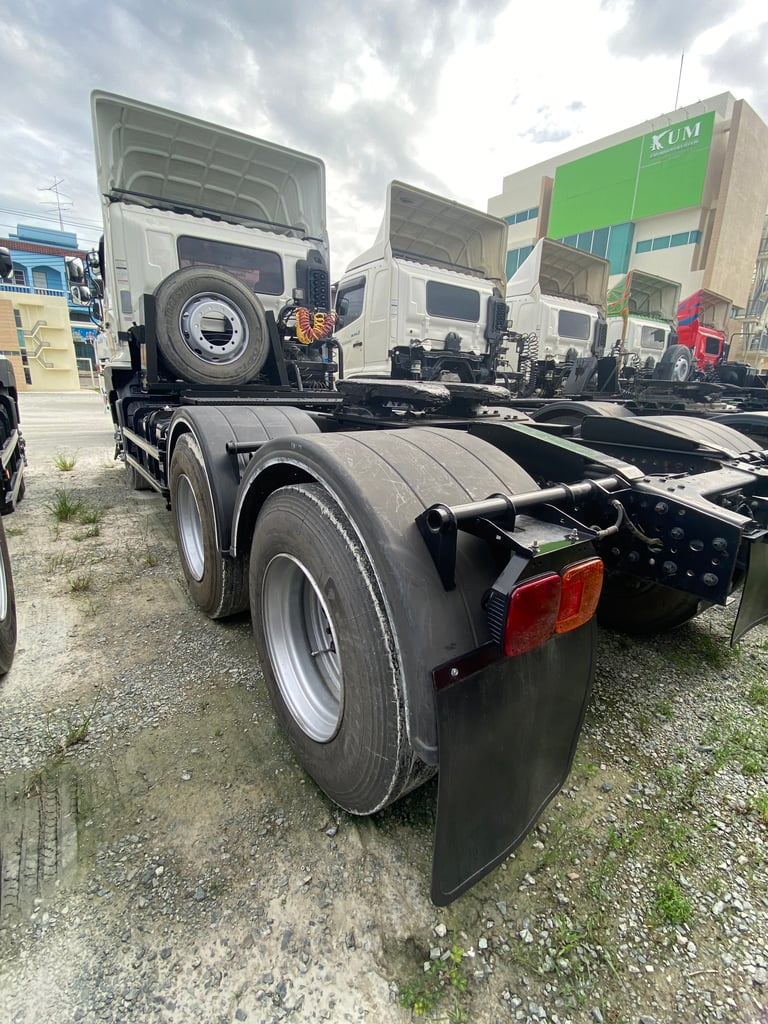 HINO FM 344แรงม้า รถบรรทุก 10ล้อ หัวลาก เฉพาะหัว ปี2016(3875)