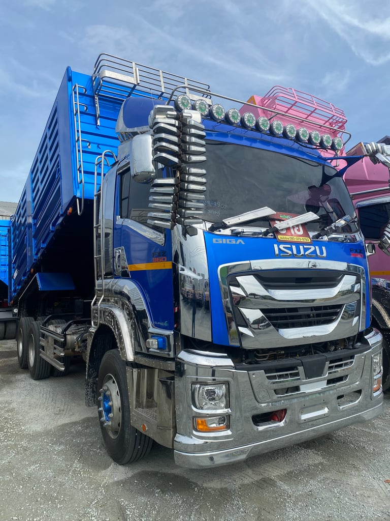 ISUZU FXZ 360แรงม้า รถบรรทุก 10ล้อ ดั้มพ์ ปี2023(3502) ISUZU FXZ 360แรงม้า รถบรรทุก 10ล้อ ดั้มพ์ ปี2023(3502)