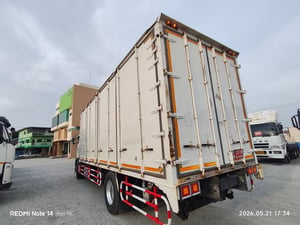หกล้อตู้สิบบาน HINO FG8J 240 แรง ปี 2561(4378 หกล้อตู้สิบบาน HINO FG8J 240 แรง ปี 2561(4378
