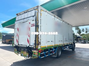 หกล้อตู้สิบบาน ISUZU FTR 240 แรง ปี 61 (7819)