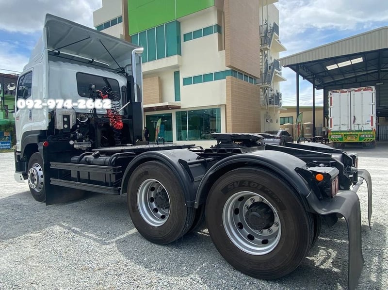 สิบล้อหัวลาก ISUZU GXZ 360 แรงม้า ปี 66 (9050) สิบล้อหัวลาก ISUZU GXZ 360 แรงม้า ปี 66 (9050)