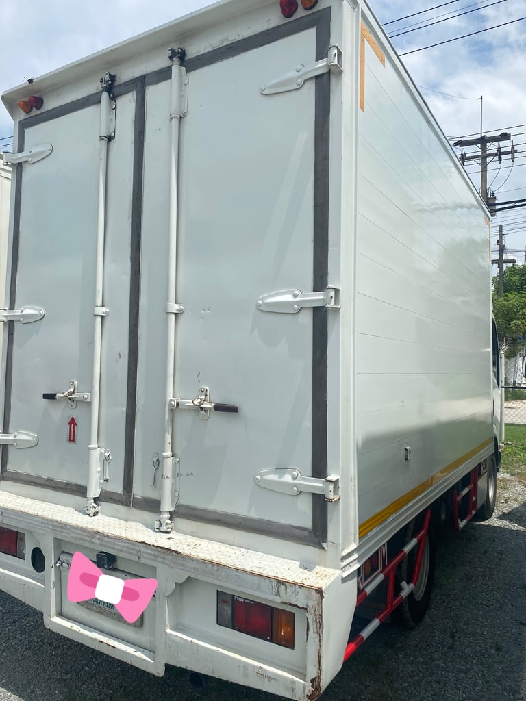 ISUZU NLR 130แรงม้า รถบรรทุก 4ล้อ ตู้แห้ง ปี2017(5044)