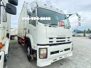 หกล้อตู้สิบบาน ISUZU FTR 240 แรง ปี 2557(9785) หกล้อตู้สิบบาน ISUZU FTR 240 แรง ปี 2557(9785)