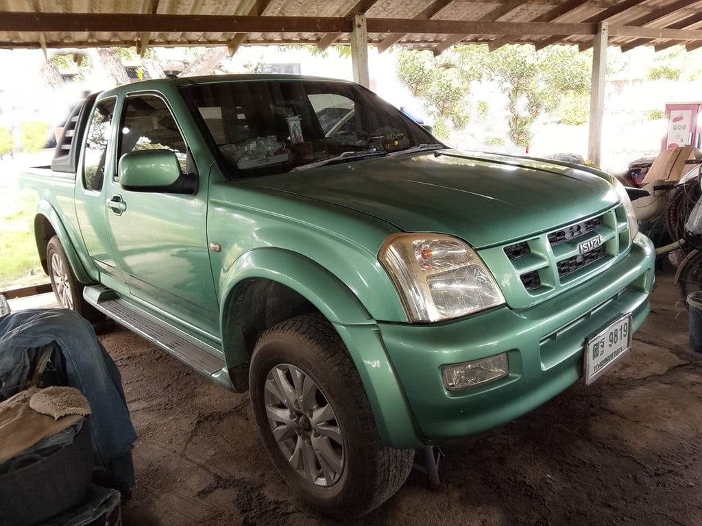 ขาย รถกระบะ อีซูซุ ดีแม็ก ตัวสูง(Dmax) วางเครื่องยนต์ดีเซล นิสสัน TD27 สภาพเครื่อง+เกียร์ ดีมาก ขาย รถกระบะ อีซูซุ ดีแม็ก ตัวสูง(Dmax) วางเครื่องยนต์ดีเซล นิสสัน TD27 สภาพเครื่อง+เกียร์ ดีมาก