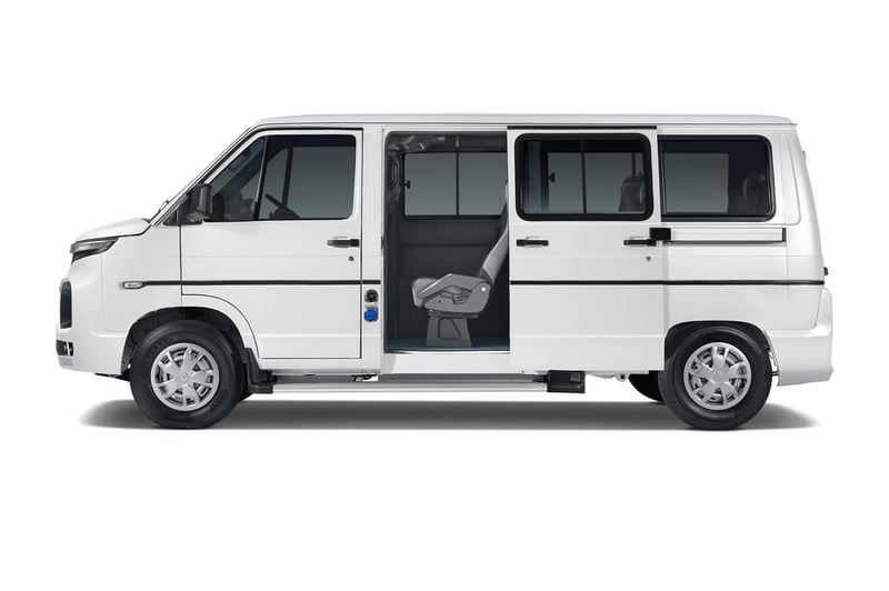 รถตู้ TATA Winger