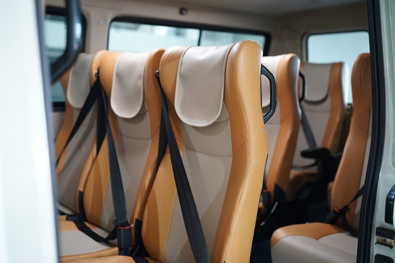 รถตู้ TATA Winger (Demo)