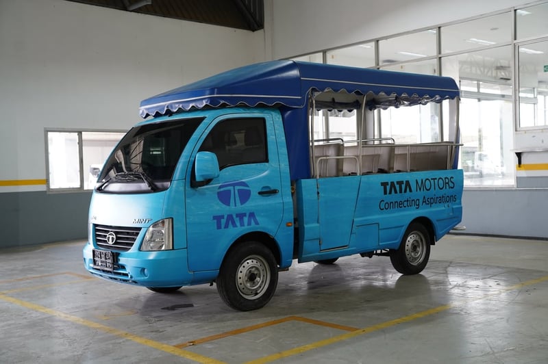 TATA Super Ace Mint รุ่นรถโดยสาร (Demo)