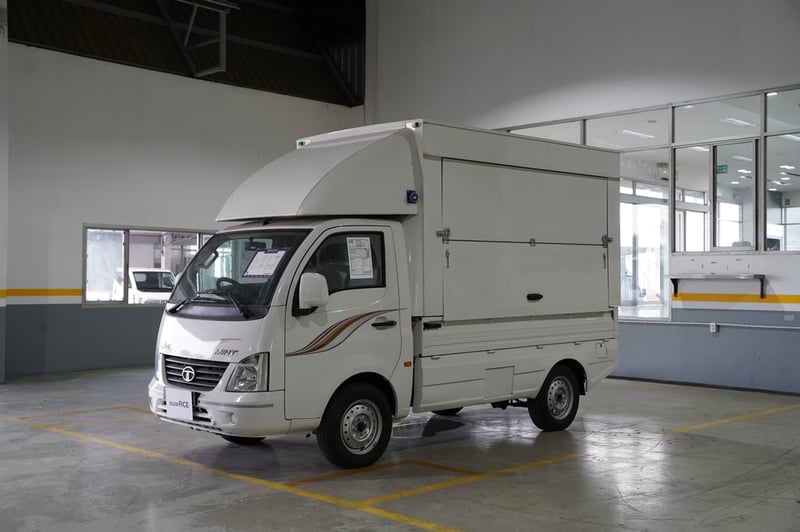 TATA Super Ace Mint รุ่นฟู้ดทรัค (Demo)