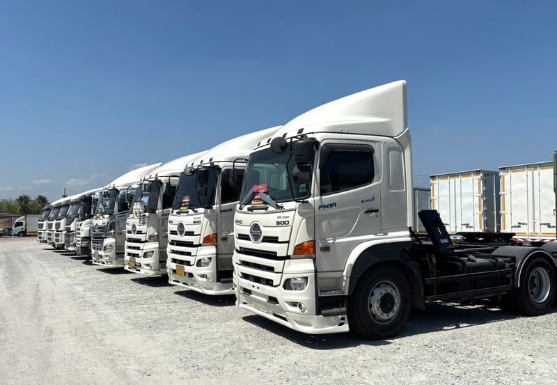 สิบล้อหัวลาก HINO FM1A  344 แรงม้า ปี 2559 (3033)