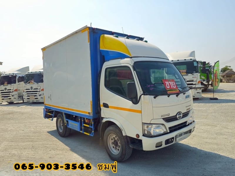 สี่ล้อตู้ HINO XZU 136 แรง ปี 2563(8297)