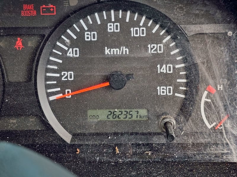  สี่ล้อตู้เย็น ISUZU NLR 130 ปี 2566 