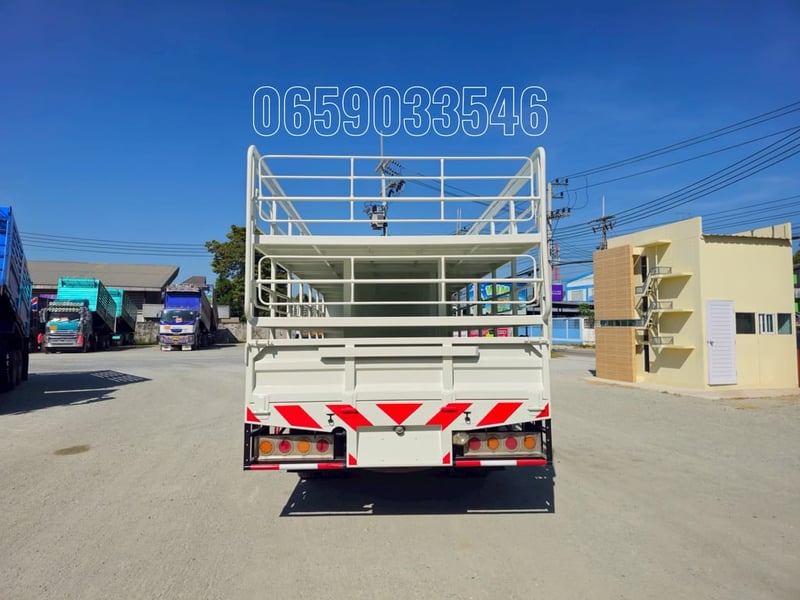 หกล้อคอก ISUZU หกล้อคอก ISUZU