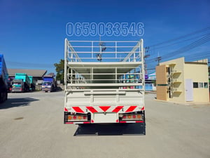 หกล้อคอก ISUZU หกล้อคอก ISUZU