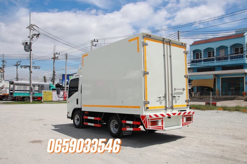 สี่ล้อตู้เย็น ISUZU NLR 130 แรง ปี 2562 (5503) สี่ล้อตู้เย็น ISUZU NLR 130 แรง ปี 2562 (5503)