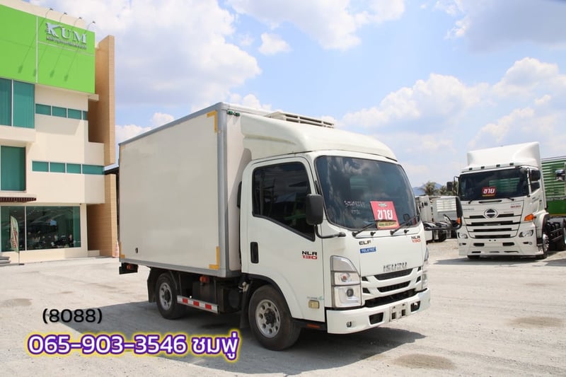 สี่ล้อตู้เย็น ISUZU NLR 130 แรง ปี 2566 (8088) สี่ล้อตู้เย็น ISUZU NLR 130 แรง ปี 2566 (8088)
