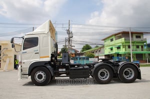 สิบล้อหัวลาก HINO สิบล้อหัวลาก HINO