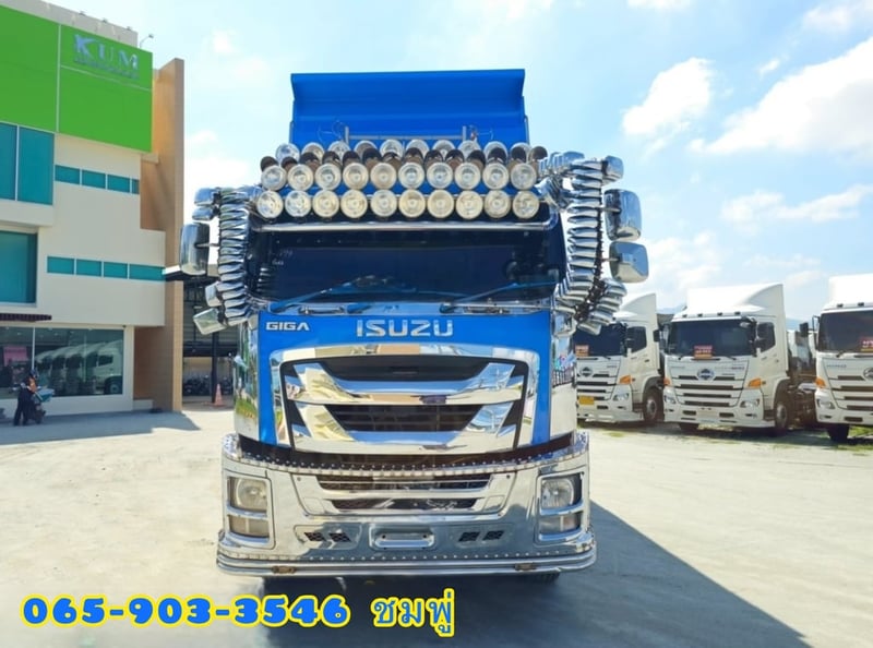 สิบล้อดั้มพ์ ISUZU FXZ 360 แรง ปี 2565 (1694) สิบล้อดั้มพ์ ISUZU FXZ 360 แรง ปี 2565 (1694)