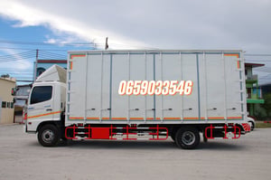 หกล้อตู้สิบบาน HINO FC9J 175 แรง ปี 2556 (8338) หกล้อตู้สิบบาน HINO FC9J 175 แรง ปี 2556 (8338)