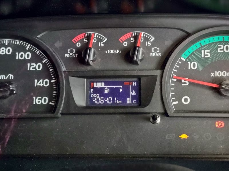 สิบล้อตู้สิบบาน HINO FL8J 260 แรง ปี 2565 (5493)