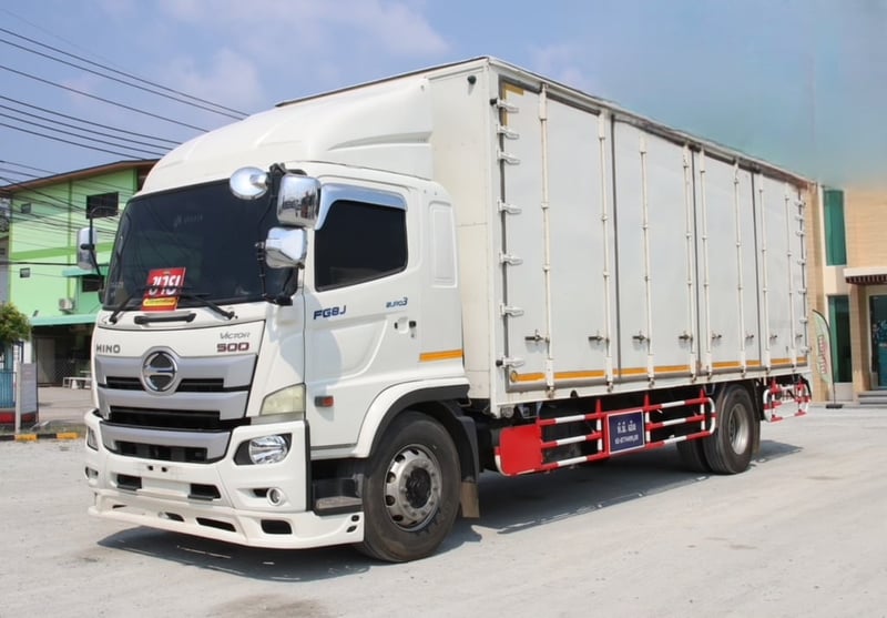 🔥มีคันเดียว ลดให้แล้ว  ไม่ต้องคิดเยอะ 😆  หกล้อสิบบาน HINO FG8J  240 แรงม้า ปี 2561 (4378)