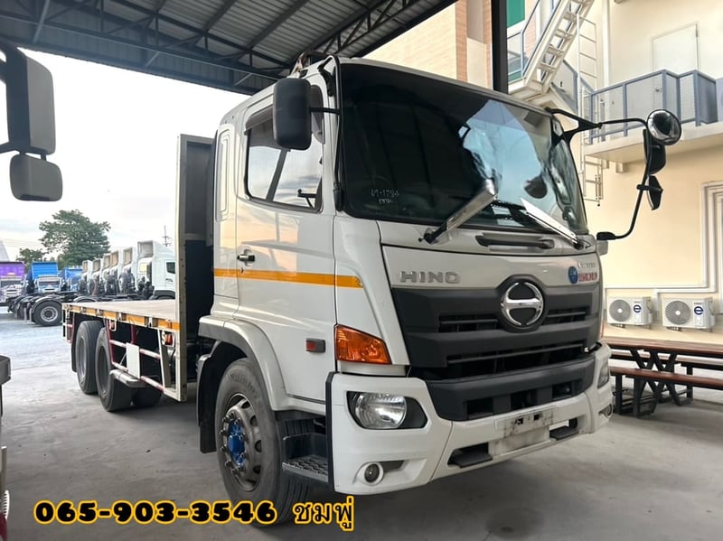 สิบล้อพื้นเรียบ HINO FL8J 260 แรง ปี 2560 (1784) สิบล้อพื้นเรียบ HINO FL8J 260 แรง ปี 2560 (1784)