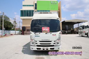 สี่ล้อตู้เย็น ISUZU NLR 130 แรง ปี 2566 (8088) สี่ล้อตู้เย็น ISUZU NLR 130 แรง ปี 2566 (8088)