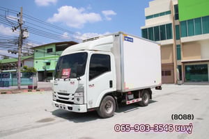 สี่ล้อตู้เย็น ISUZU NLR 130 แรง ปี 2566 (8088) สี่ล้อตู้เย็น ISUZU NLR 130 แรง ปี 2566 (8088)