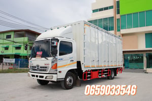หกล้อตู้สิบบาน HINO FC9J 175 แรง ปี 2556 (8338) หกล้อตู้สิบบาน HINO FC9J 175 แรง ปี 2556 (8338)