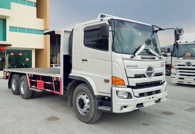#Vาย สิบล้อพื้นเรียบ HINO FL8J 260 แรงม้า ปี 60 ยาว 6.2 เมตร (1784) เปลี่ยนยางใหม่ 10 เส้น 