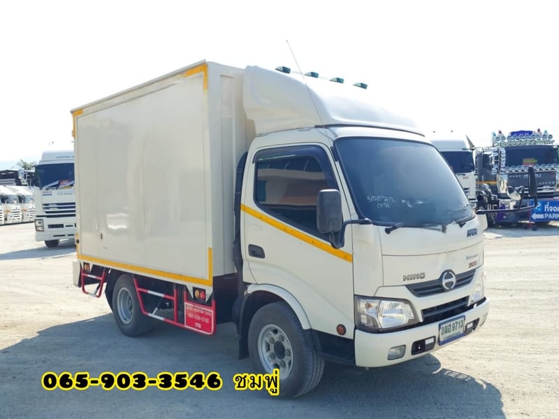 สี่ล้อตู้ HINO XZU 136 แรง ปี 2567(9713)