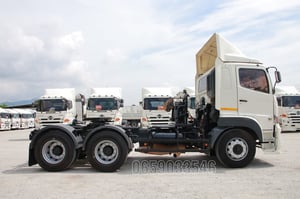 สิบล้อหัวลาก HINO สิบล้อหัวลาก HINO