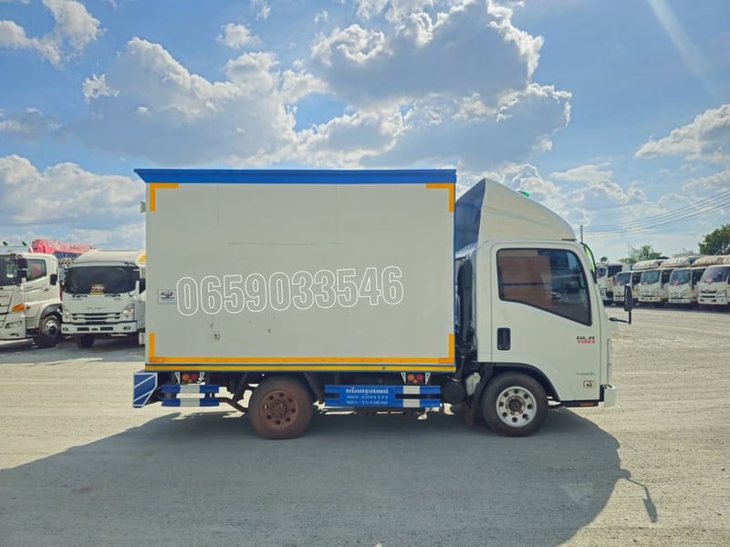 สี่ล้อตู้ ISUZU NLR 104 แรง ปี 2564 (4519) สี่ล้อตู้ ISUZU NLR 104 แรง ปี 2564 (4519)