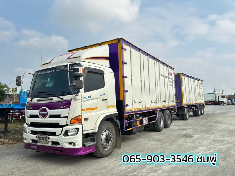 สิบล้อตู้สิบบาน Hino FL8J 260 แรงม้า ปี 60 (3133,4972)