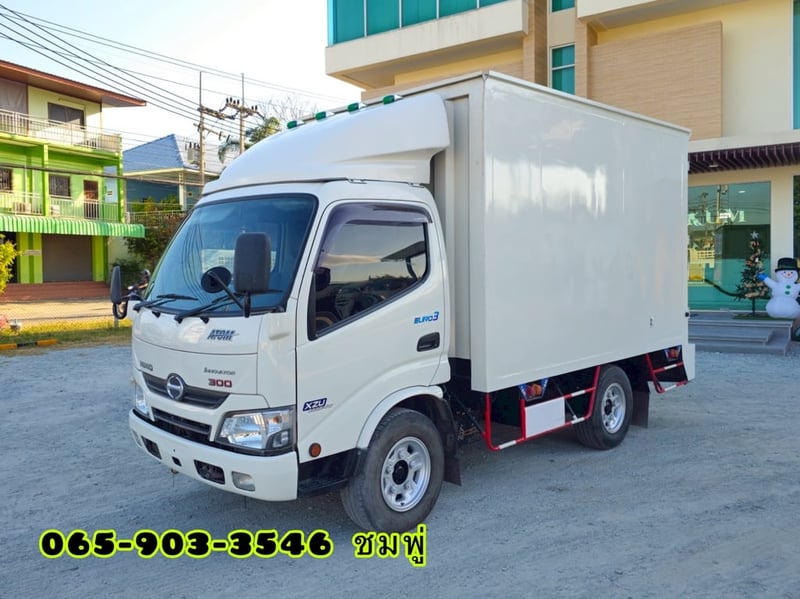 สี่ล้อตู้ HINO XZU 136 แรง ปี 2565(6121) สี่ล้อตู้ HINO XZU 136 แรง ปี 2565(6121)