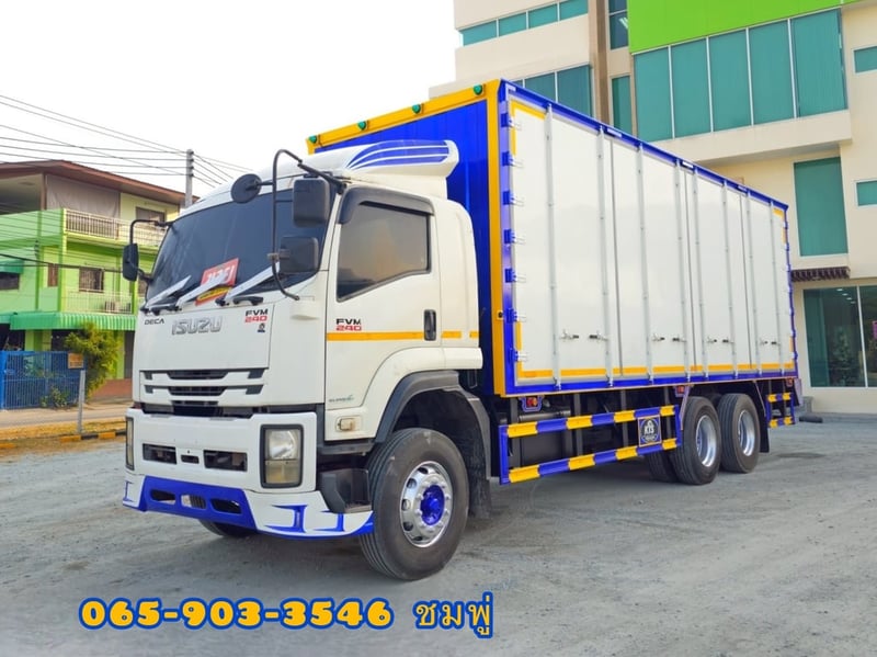‼️ลดกระหน่ำ ต่ำกว่าทุน‼️  สิบล้อตู้สิบบาน ISUZU FVM 240 แรง ปี 2561(1517)