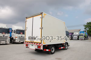 สี่ล้อตู้เย็น ISUZU NLR 130 แรง ปี 2566 (8088)