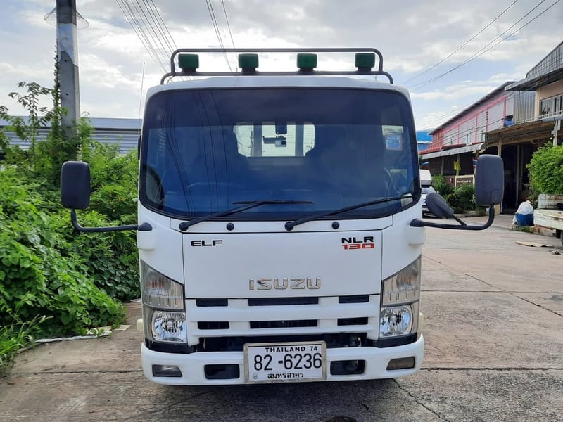 ISUZU NLR 96แรงม้า รถบรรทุก 4ล้อ กระบะเหล็ก ปี2017