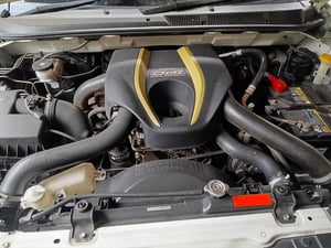 ISUZU 3.0 Z Prestige VGS Turbo Cab4 Hi Lander