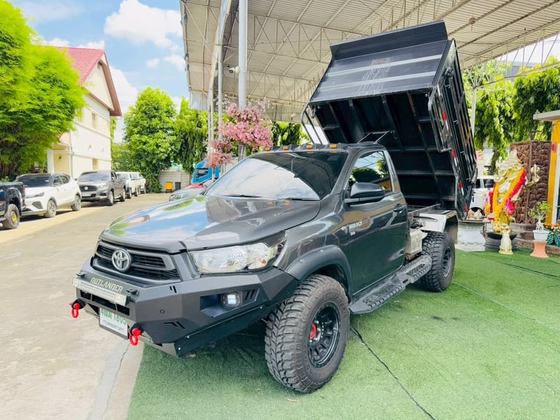 ไมล์แท้ 4,xxx กม ยกดั้มพ์ รองรับน้ำหนัก 5 ตัน TOYOTA REVO SINGLECAB 2.8 ENTRY 2WD ปี 2025