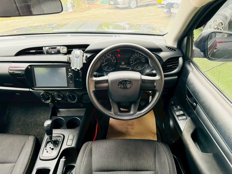 เกียร์ออโต้ ✅TOYOTA  Hilux Revo Doublecab 2.4 Entry Z edition AUTO ปี 2023