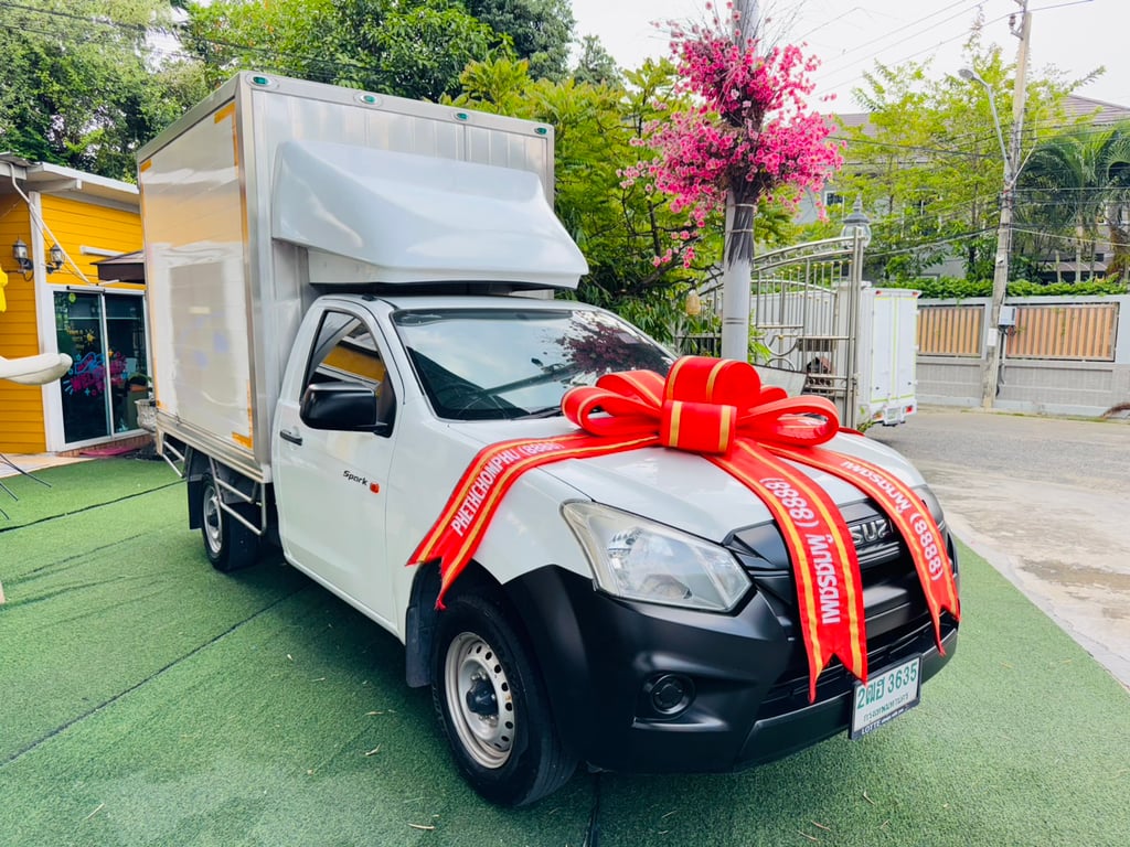 ✔️ตู้แห้ง สูงใน 180 ซม ISUZU D-MAX SPARK 1.9 Ddsi ปี 2019 ✔️ตู้แห้ง สูงใน 180 ซม ISUZU D-MAX SPARK 1.9 Ddsi ปี 2019